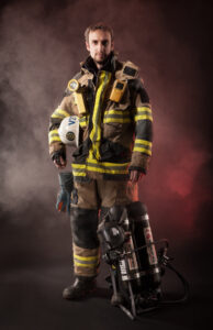 Porträtt brandman av fotograf Helena Berzelius